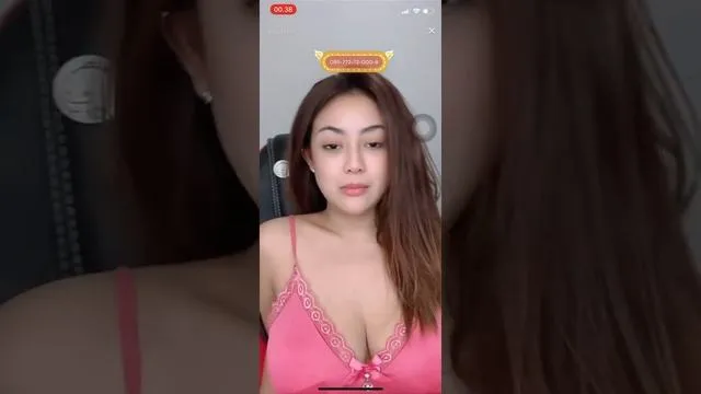 tante Ghina HOT no BRA pascol wajib nonton