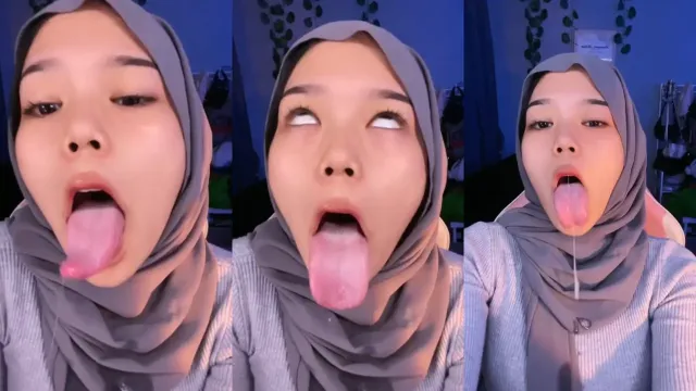 Dera Anjela lidah panjang ny bikin kontol crot Luber kemana mana